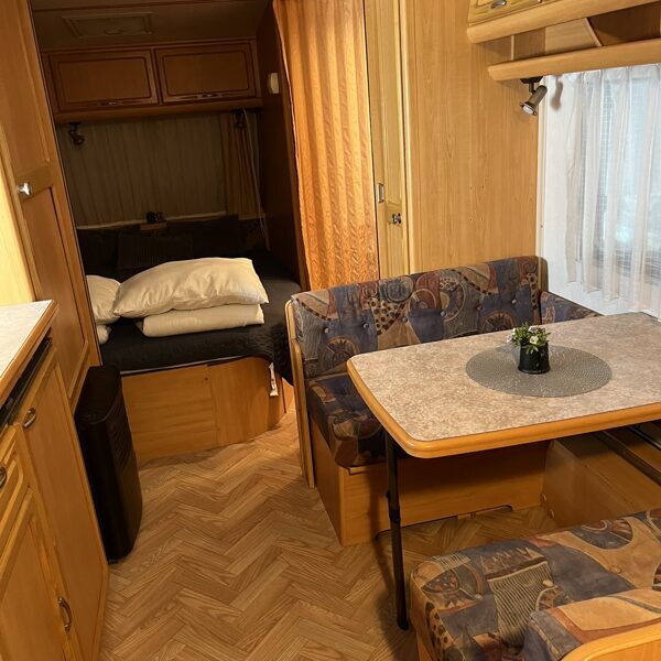 Ugyanaz messzebbről